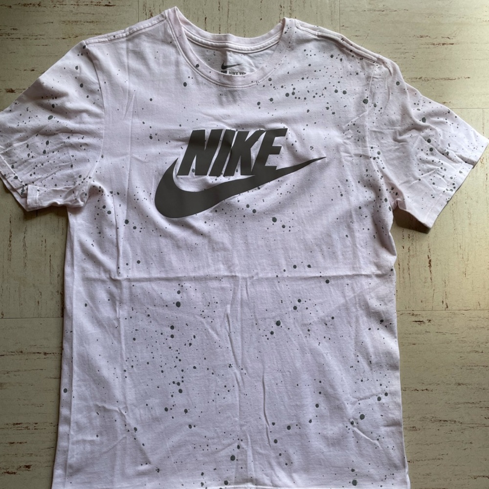 Nike ATHLETIC CUT Tee